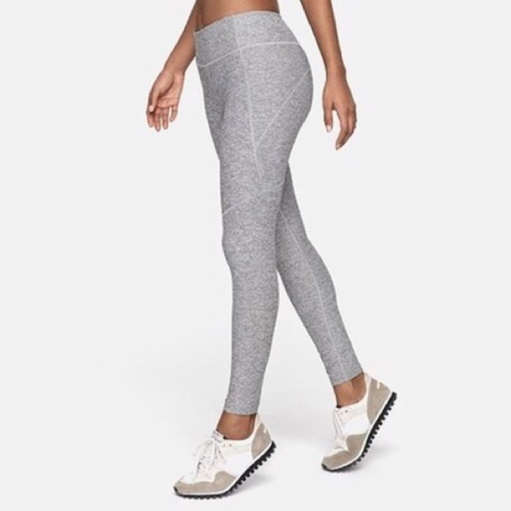 Outdoor Voices 7/8 Warmup Legging in Ash